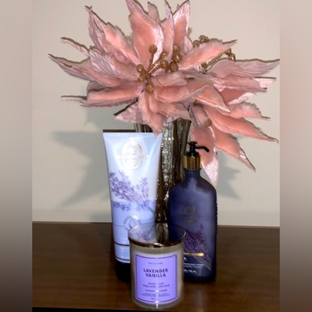 Bath and Body Works Aromatherapy Lavender Vanilla 3 Pc. Set